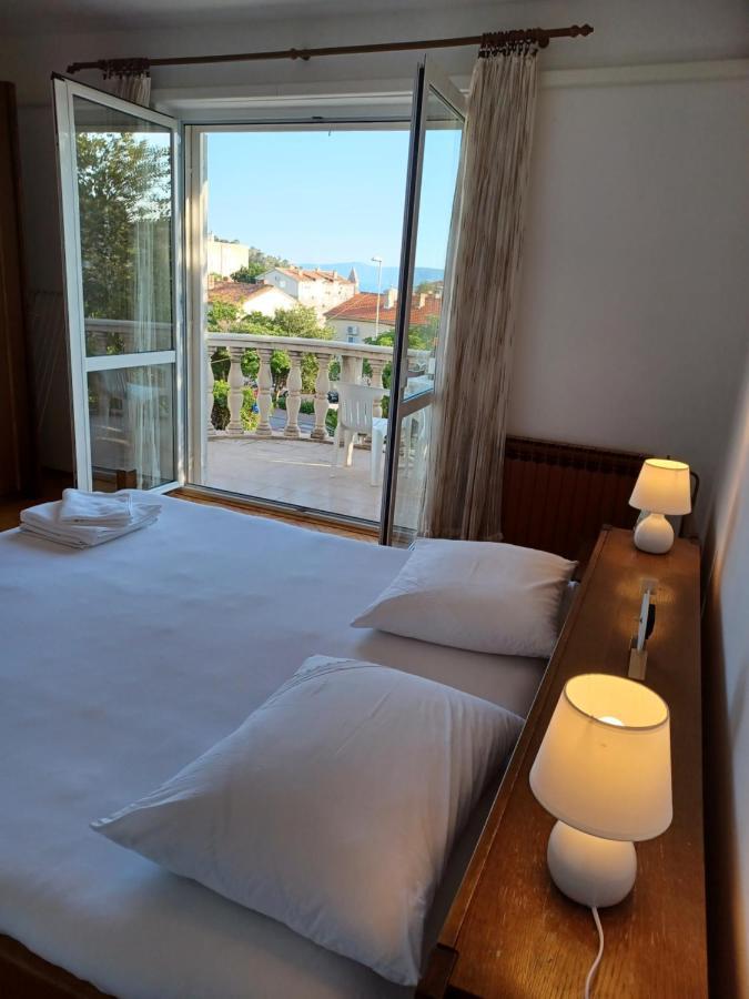 Apartments Emilija Makarska Buitenkant foto