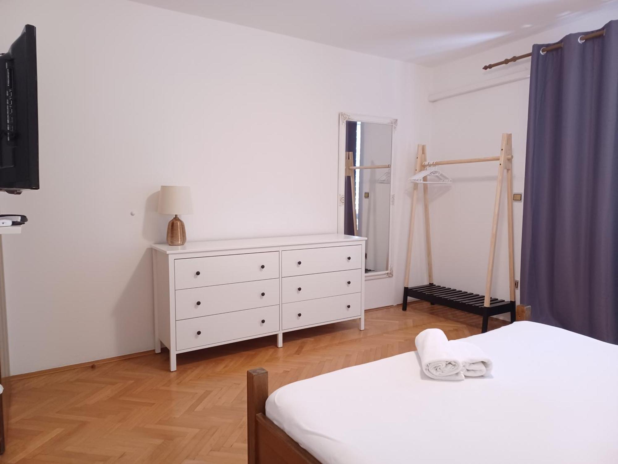 Apartments Emilija Makarska Kamer foto