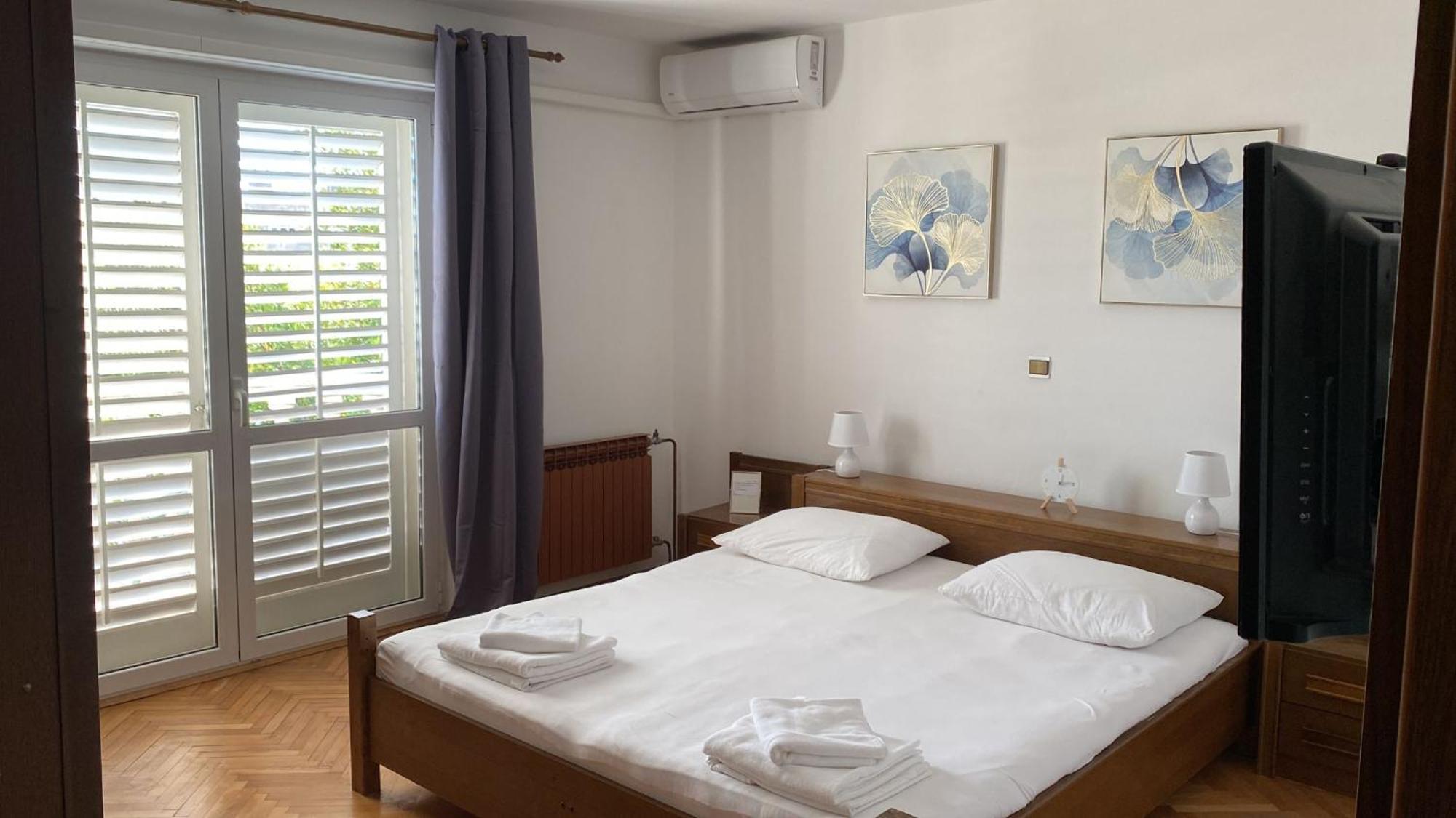 Apartments Emilija Makarska Kamer foto